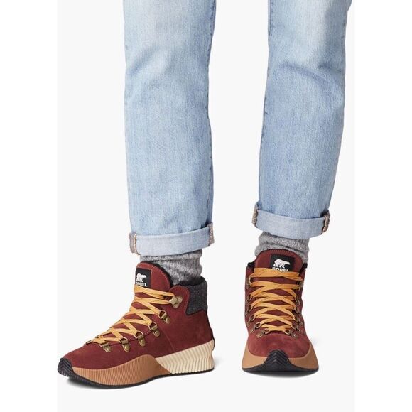 Sorel | Out N About III Conquest Waterproof Boots - Picture 2 of 10